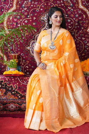 Lt Fabrics Kashvi Creation Alveera Leheriya Print Saree collection | Sari,  Lehenga, Bollywood