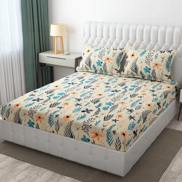 https://d1311wbk6unapo.cloudfront.net/NushopCatalogue/tr:f-webp,w-600,fo-auto/Cream_Jungle_Print_Mix_N_Match_Bedsheet_for_Double_Bed_90_x_90_Inch_TUKDGW9AE8_2023-04-20_1.jpeg__Aaho Decor