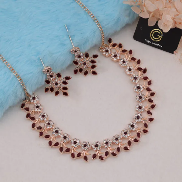 gujju-jewellers-gujju-latest-necklace-set-with-earrings-for-girls-and