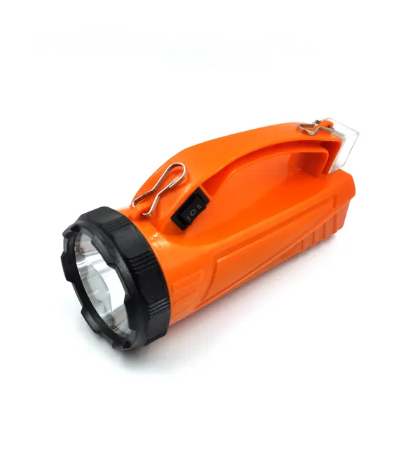 https://d1311wbk6unapo.cloudfront.net/NushopCatalogue/tr:f-webp,w-600,fo-auto/EXPERT_SHOPPERS_Arjun_Rechargeable_LED_Torch_For_Farm_Home_and_Commercial_Use_FXFJUT13DR_2022-12-30_1.jpg__EXPERT SHOPPERS
