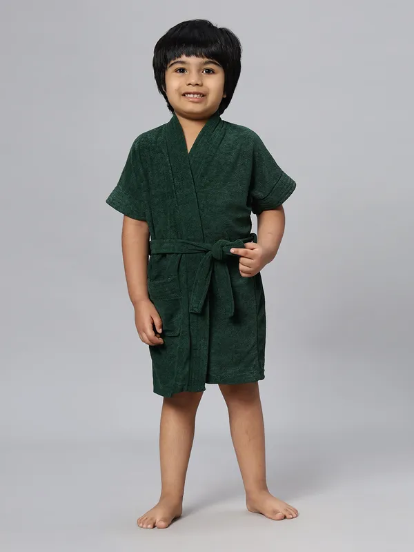 Women's Green Solid Color Flannel Robe – Leveret Clothing