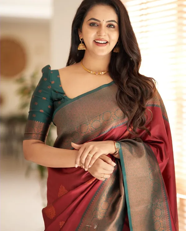 Alluring Maroon Colored Soft Silk Saree - FB3630 #maroon #saree #wedding  Alluring Maroon Colored So… | Elegant saree, Saree color combinations,  Designer silk sarees