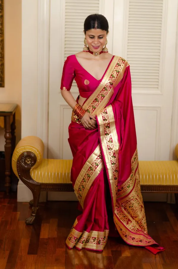 Kanjivaram Silk Saree in Rani Pink with Butta 1622002