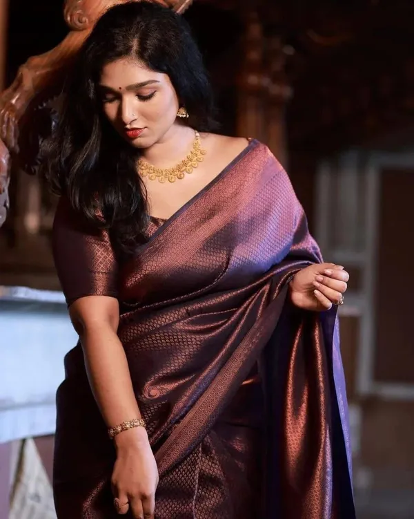 Copper Zari Weaving Silk Sarees at Rs 1200 in Surat | ID: 23849279473-sgquangbinhtourist.com.vn