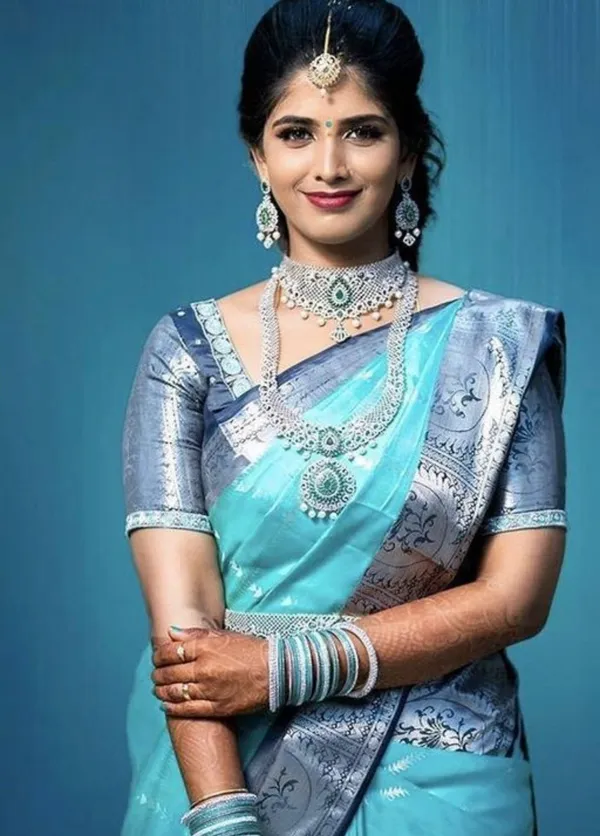 5.5 m (separate blouse piece) Muslin Kora Sky Blue And Silver Banarasi Silk  Saree, With Blouse Piece at Rs 999 in Varanasi