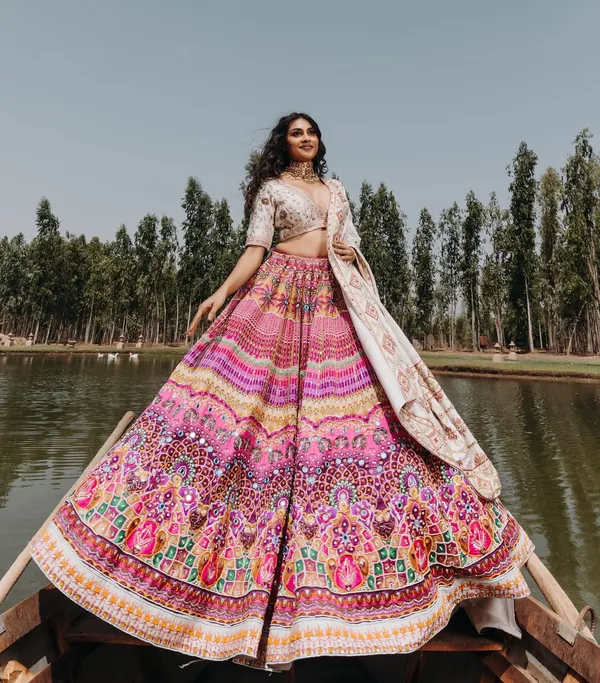 Ziblon Multi Off White Lehenga Choli with Mirror work and attached Off ...